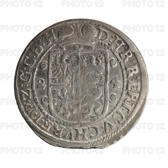 Obv. Bust facing right in mitre and electoral mantle. A sceptre in the right hand, the left resting on a sword hilt. The figure's head divides the inner border. On the rim between the borders is an inscription ending with a heart GEORG:WILHELM:V:G:G:M:Z BRAN. Under the ducal mitre, a five-field coat of arms with ornaments. On the sides of the shield, date numerals 2-4. In the rim between the rims, an inscription divided by the mitre D:H:R:R:ERT:C:V:CHVRF:I:P:Z:G:C:B:H, 1624. George William of Hohenzollern (Elector of Brandenburg; Duke of Prussia; 1620–1640). Ducal Prussia (1525–1701), Königsberg. Coin: diameter 34.0 mm; weight 6.85 g; axis 0°.