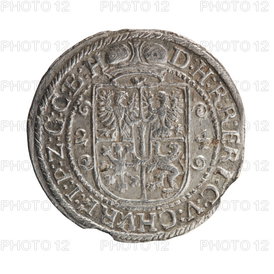 Obv. Bust facing right in mitre and electoral mantle. A sceptre in his right hand, the left resting on a sword hilt. The figure's head divides the inner border. On the rim between the borders is an inscription ending with a heart GEORG:WILHELM:V:G:G:M:Z:BRAND. Rev. Below the ducal mitre, a five-field coat of arms with ornaments. On the sides of the shield are the numerals of the dates 2-4. In the rim between the borders an inscription divided by a mitre D:H:R:R:ERT, C:V:CHVRF:I:P:Z:G:C:B:H, 1624. Ducal Prussia (1525-1701), Königsberg. Coin: diameter 35.0 mm, weight 6.41 g, axis 0°; iconography: coats of arms, male busts in armor; George William Hohenzollern (Elector of Brandenburg; Duke of Prussia; 1620–1640).
