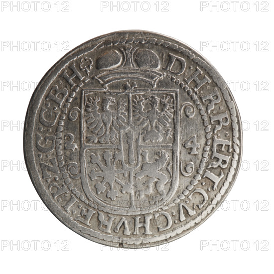 Obv. Bust facing right in mitre and electoral mantle. A sceptre in his right hand, the left resting on a sword hilt. The figure's head divides the inner border. On the rim between the borders is an inscription ending with a heart GEORG:WILHELM:V:G:G:M:Z:BRAN. Rev. Below the ducal mitre, a five-field coat of arms with ornaments. On the sides of the shield are the numerals of the dates 2-4. In the rim between the borders an inscription divided by a mitre and ending with a trefoil D:H:R:R:ERT:C:V:CHVRF:I:P:Z:G:C:B:H. 1624. Ducal Prussia (1525–1701), Königsberg. Coin: diameter 36.0 mm, weight 6.85 g, axis 0°.