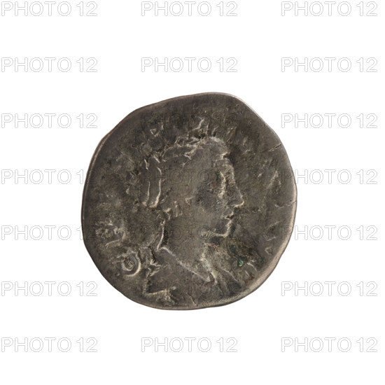 denarius, Commodus (161–192; Roman emperor 177–192), Crispina (164–192?; Roman empress 178–191), imperial busts; obverse: CRISPINA AVG — bust of the empress to right, draped, hair in a bun, pearl border; reverse: CONCORDIA — hands clasped, pearl border. Roman coin, Rome, Roman Empire (27 BC–476), 178–191, weight 3.52 g.