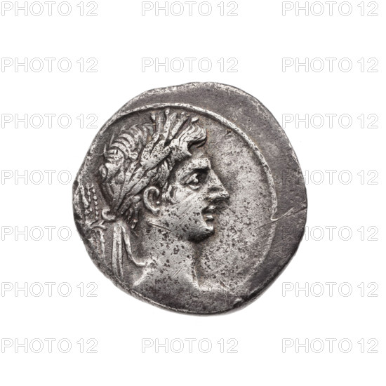 Denarius. Obverse: head of Octavian's herm with a laurel wreath at right, behind it a thunderbolt; continuous border. Reverse: CAESAR. Octavian, in a toga, sits facing left on a curule chair, holding Victoria in his right hand; continuous border. Augustus (Octavian) (63 BC–14 AD). ca. 29–27 BC. Roman Republic/early Roman Empire. Rome, Brundisium. Coin; weight 3.52 g; axis 45°; dimensions ~20 × 19.4 mm.