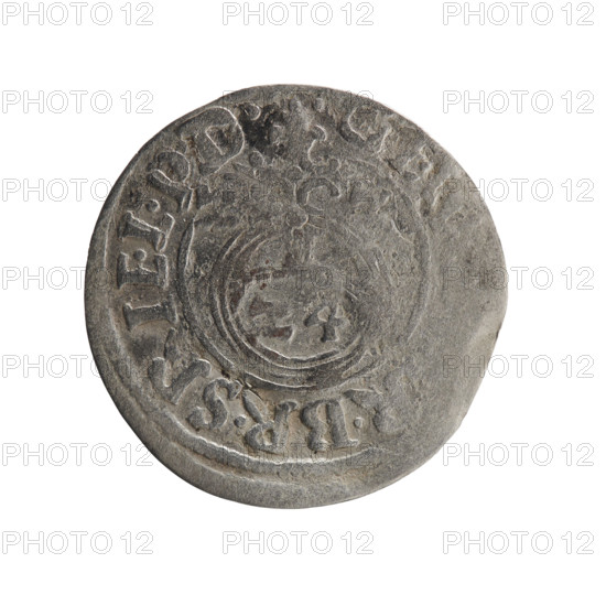 One-and-a-half coin, Ernest Pfahler. Obverse: royal orb with a cross whose arms terminate in finials; value numeral 4 in lower part of orb; date numerals - Z on sides of the cross; inscription in rim between borders divided by a cross: E., R.BR.SRIEL.PD. Reverse: under a ducal mitre a five-field coat of arms with value numeral 3 in the shield; inscription in rim between borders divided by the mitre and the value numeral: ON - DROI, 1622. Ducal Prussia (1525–1701), Königsberg. Coin; diameter 19.4 mm; weight 0.74 g; axis 270°.