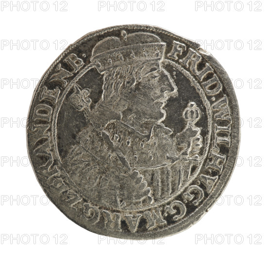 Male busts, coats of arms, Frederick William I Hohenzollern (Great Elector of Brandenburg; Duke of Prussia; 1620–1688) — iconography. Obverse: bust facing right in mitre and electoral mantle; right hand holds a sceptre, left rests on a sword hilt. The sceptre and the figure's head divide the inner border and the inscription. In the rim between the borders the inscription 'FRID.WILH.VGGM, GZBRANDE'. Below the ducal mitre a five-field coat of arms with ornaments. On the left side of the shield the numerals of the value '18'. Below, on both sides of the shield, the hallmark 'C–M'. Reverse: in the rim between the borders an inscription divided by a mitre 'DHRRERTZC.UCZMIPR.ZGCUBH16 -5Z', date 1652. Ducal Prussia (1525–1701), Königsberg. Coin: diameter 30.5 mm, weight 5.22 g, axis 0°.
