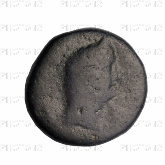 bronze coin, Phanagoria (as Agrippias), head of a woman in a diadem and veil (iconographic), head of Aphrodite / Aphrodite Urania (bust, iconographic) facing right, prora (ship prow) facing left, inscription above in two rows, letter H on right, pearl rim; end of 1st century BC, Cimmerian Bosporus, Phanagoria, Pantikapaion; coin; weight 7.00 g; diameter ~20.8–21.1 mm; maker: Choynowski, Józef (1833–ca.1915)