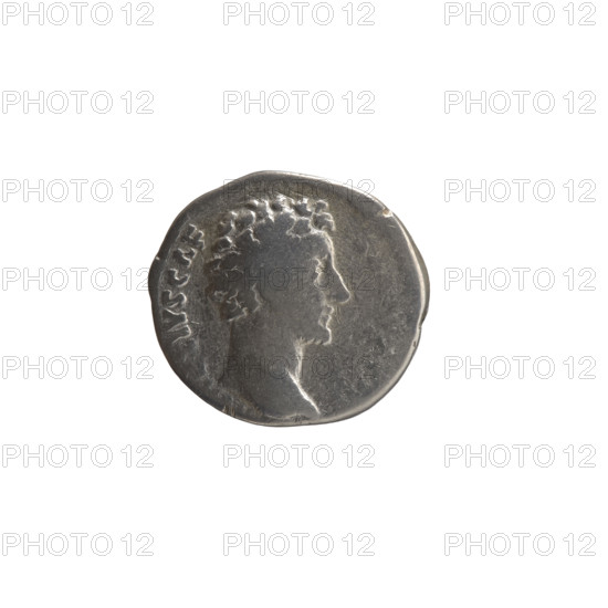 Denarius, Marcus Aurelius (121–180; Roman emperor 161–180), caesar 139–161; issuer: Antoninus Pius (86–161; Roman emperor 138–161). Obverse: Head of young Marcus Aurelius without a cap to the right, inscription IVS CAE around. Reverse: Minerva stands right, holding a spear in her raised right hand, her left hand rests on a shield standing on the ground, inscription RP, T III - COS II around. Date: 148–149. Roman Empire, Rome. Coin; diameter 16.5–18.0 mm, weight 2.88 g, axis 15°.