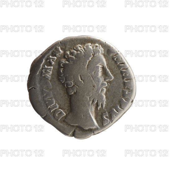 denarius, Marcus Aurelius (121–180; Roman Emperor 161–180), posthumously issued in name of Commodus (161–192; Roman Emperor 177–192); obverse: head of Marcus Aurelius bare to right, legend DIVVS M ANTHONINVS PIVS (partial); reverse: eagle standing on an altar decorated with a garland to right, head turned left, legend CONSECRATIO around; after 180 CE; Roman Empire; Rome; coin; diameter 17.5–18.5 mm; weight 3.20 g; axis 0°