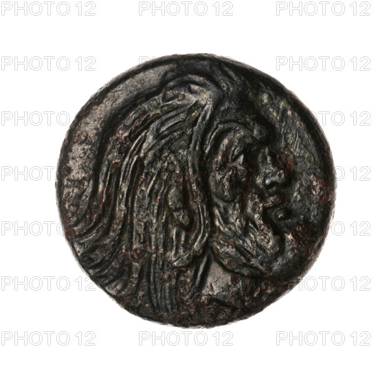 Bronze coin from Pantikapaion, 330–315 BC (Cimmerian Bosporus). Obverse: head of a bearded satyr without a wreath facing right. Reverse: protoma of an eagle-headed griffin facing left; at the bottom a sturgeon facing left; letters on the sides and top. Iconography: protoma of a griffin, head of a satyr; motifs include satyr (mythology), griffins, fish, sturgeons. Coin; weight 6.52 g; diameter ~20.4–20.8 mm.