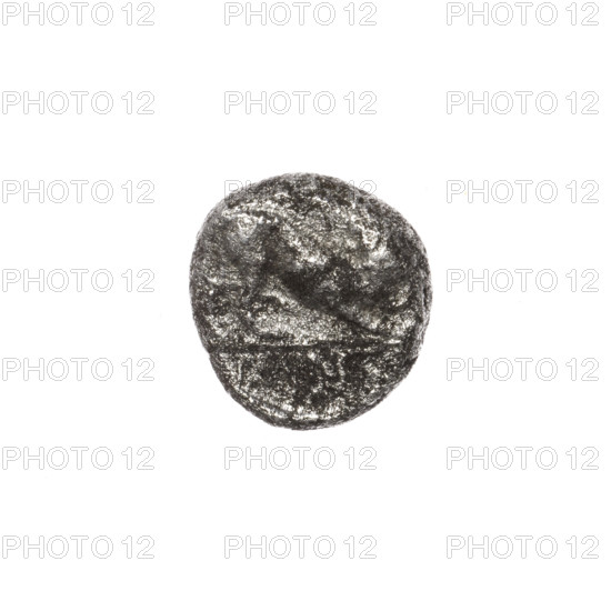 Triobol, Pantikapaion; obverse: head of a beardless Satyr in an ivy wreath facing right; reverse: lion prostrate to the ground facing right with head turned back, inscription in cut-off; Satyr (mythology), animals; 340–330 BC; Cimmerian Bosporus, Pantikapaion; coin; weight 2.25 g; axis 300°; dimensions 11.7 × 12.5 mm; maker/date attribution: 340–330 BC.