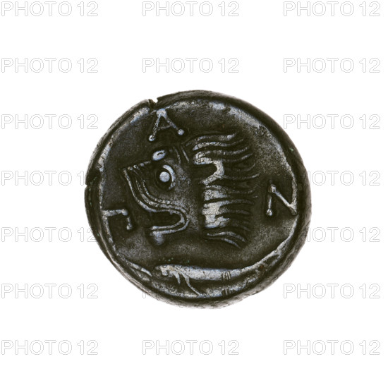 Bronze coin, Pantikapaion; obv.: head of a beardless satyr in an ivy wreath facing left; rev.: lion's head facing left, below it a sturgeon facing left, letters at the top and sides; iconography: satyr's head, lion's head; subjects: satyr (mythology), lions, animals, fish, sturgeons; date: 315–300 BC; region: Cimmerian Bosporus, Pantikapaion; material: bronze; weight: 6.40 g; axis: 330°; dimensions: 19 mm × 19.8 mm.