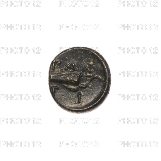 Bronze coin from Pantikapaion, 330–315 BC (Cimmerian Bosporus). Obverse: head of beardless Satyr to the right, pearl rim. Reverse: bow in quiver to the right, inscription at the top and bottom. Iconography: bow in quiver, head of Satyr, quivers, gorytos, weapons/armament. Satyr (mythology). Maker: Terlecki, Ignacy (1860–1916). Coin; weight 1.60 g; dimensions 12.4 mm and 12.2 mm.