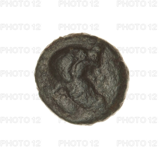 bronze coin, Pantikapaion; aw: head of a bearded Satyr in an ivy wreath facing right; rw: bow and arrow facing left, inscription below it; ca. 250 BC, Cimmerian Bosporus, Satyr (mythology), arrows (weapon), bows (weaponry), weight 6.12 g, axis 120°, dimensions 17.8 × 18.6 mm