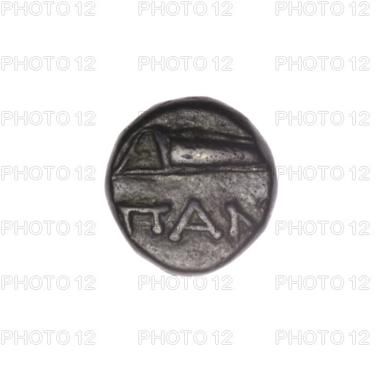 bronze coin, Pantikapaion; obverse: head of Apollo to the right; reverse: bow in a gorythos to the left, inscription below; iconography: bow in a quiver, head of Apollo, bows, weapons, armament, gorythos, quivers; Apollo (mythology); dated 2nd half of 2nd — ca. 2nd century BC; region: Cimmerian Bosporus, Pantikapaion; coin; weight 2.53 g; axis 90°; dimensions 11.9 × 12.3 mm