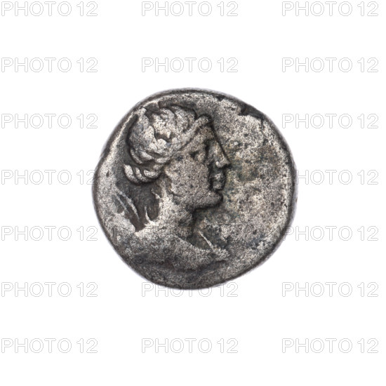 drachma, Pantikapaion, deer, busts of Artemis, monograms, Black Sea, animals, Artemis (mythology), aw: bust of Artemis with a bow and quiver on his shoulder to the right; rw: grazing deer to the left, inscription at the top and in the cut, above the inscription at the top a monogram; 1st quarter of the 1st century BC (95–65 BC according to Frolov 2002 and 1999), Cimmerian Bosporus, Pantikapaion, coin, weight 3.92 g, dimension 1 16.6 mm, dimension 2 16.7 mm