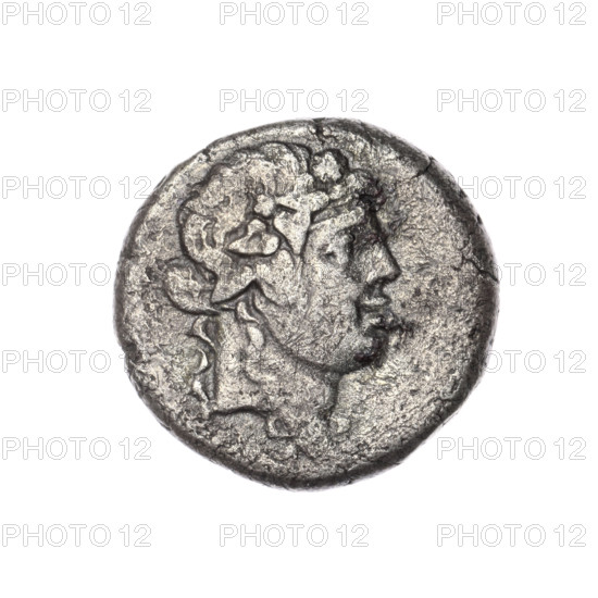 Didrachma, Pantikapaion; didrachma showing head of Dionysus in an ivy wreath facing right; reverse: ivy wreath, monogram above it, inscription in three rows within the wreath and a bunch of grapes at the top; iconography: head of Dionysus, ivy wreath, grapes, plants; monograms; Dionysus (mythology); Cimmerian Bosporus, Pantikapaion; 1st quarter of the 1st century BC (95–65 BC); coin; weight 6.82 g; dimensions 19.7 × 20.2 mm.