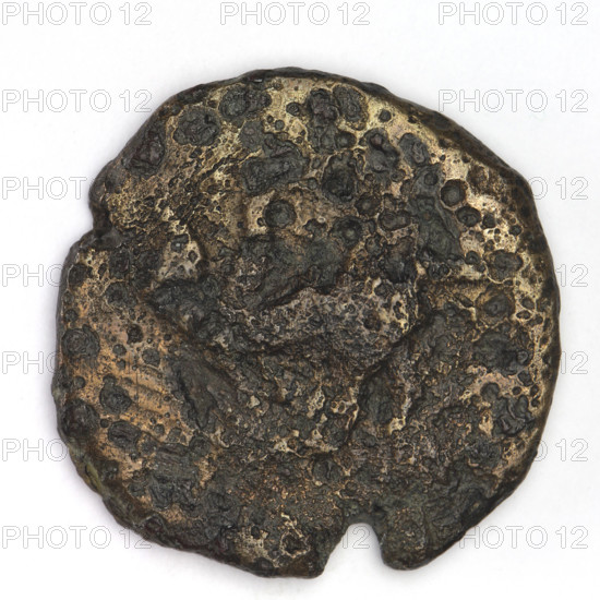 bronze coin, Chersonesos, Artemis kneeling, griffins, Artemis (mythology), Black Sea, Artemis with a bow, aw: eagle-headed griffin to the left; rw: Artemis (Deva) kneeling on her right knee to the right, bow in her left hand, KPA on the left, XEP in the cut-off; 330–320 BC, Chersonesos (Chersonesos Taurica), coin, weight 9.22 g, axis 180°, diameter ~23.3 mm x 23.1 mm