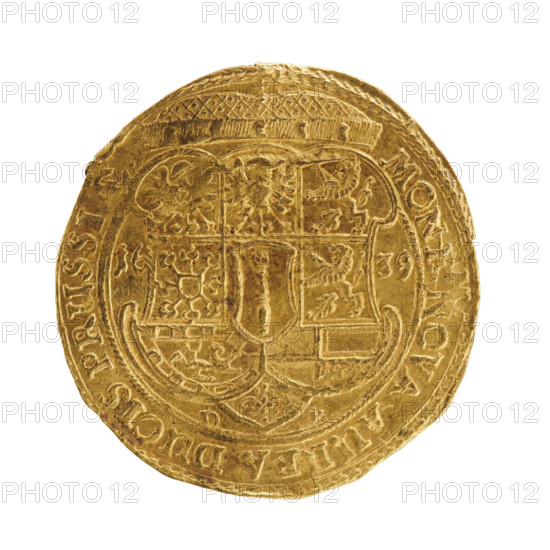 Ducat, David Koch. Obverse: male bust facing right with a beard and long hair, wearing decorative armour and a decorative collar; head divides inner border and rim; rim inscription GEORG WILH:D:G, BRA:S:RI:ARCH:CE.E. Reverse: under a ducal mitre a nine-field coat of arms shield flanked by the date numerals 16 - 39; under the shield divided D - K; rim inscription MONE: NOVA AUREA DUCIS PRUSSI. Inscribed 1639. Ducal Prussia (1525–1701), Königsberg. Coin: diameter 23.2 mm (other reported 25.2 mm), weight 3.46 g, axis 160°.