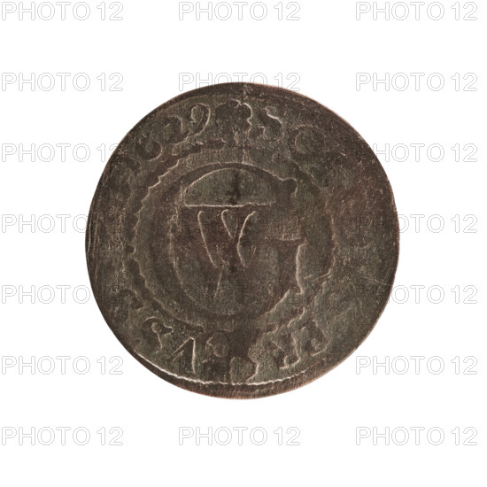 szelag; maker: Ernest Pfahler; material: coin; denomination: szelag; region: Ducal Prussia (1525–1701), Königsberg; date: 1629; obverse: Prussian eagle, on its chest a crowned letter S; reverse: monogram composed of the letters GW; inscriptions in rim beginning with a heart (obverse) and a rosette, divided by the Hohenzollern coat of arms, reading SO, PR - VS, 1629 (reverse); motifs: eagles, Hohenzollern coat of arms, rosettes; associated person: George William Hohenzollern (Elector of Brandenburg; Prince of Prussia; 1620–1640); measurements: diameter 16.4 mm, weight 0.51 g, axis 0°.'