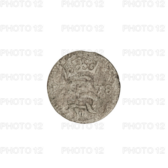 2 denarii, Gotard Kettler (Duke of Courland and Semigallia; 1561–1587), Kettlers (family). Obverse: in the border a crowned monogram composed of the letters SR, beneath which is Kettler's family emblem (cauldron hook); date numerals 15-78 on either side of the monogram. Reverse: in the border Pogon, below the value number II; 1578. Duchy of Courland and Semigallia, Mitawa. Coin; weight 0.55 g.