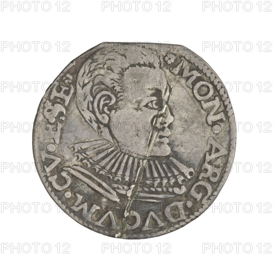 Trojak (with a bust of Frederick Kettler). Obverse: in the border a male bust in armor decorated with a ruff facing right, separating a rim inscription beginning and ending with a rosette MON.ARG.DVCVM.CV.E.SE. Reverse: in the border the Eagle and the Pogon (Chaser), with one rosette on each side; coats of arms separated by a rosette between the points; above the value numeral .III.; below an inscription in four lines, the two lower lines separated by a flower on a stem GROS:AR:TR/DVCVM:CV/.ET - SE./9 - 6; on both sides of the date, one rosette, below two points. Portrait subject: Frederick Kettler (Duke of Courland and Semigallia; 1587–1642) and Wilhelm Kettler (Duke of Courland and Semigallia; 1587–1616) (iconography includes Kettler family emblems, busts, White Eagle, Pogon). Maker/publisher: Krzysztof Pipenstock (fl. 1569–1600). Date: 1596. Place: Mitawa, Duchy of Courland and Semigallia. Object: coin (trojak). Weight: 2.22 g.