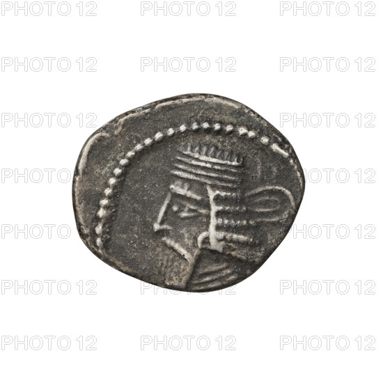 Drachma of Gotarzes II (King of the Parthians; 40–51). Obverse: bust of Gotarzes II wearing a diadem, facing left. Reverse: Arsakes seated on a throne facing right, bow in front of him. Iconography includes busts, Arsakes on the throne, bows (armed). Parthian Kingdom, Iran. Coin (diameter 18.0 × 21.0 mm; weight 3.32 g).
