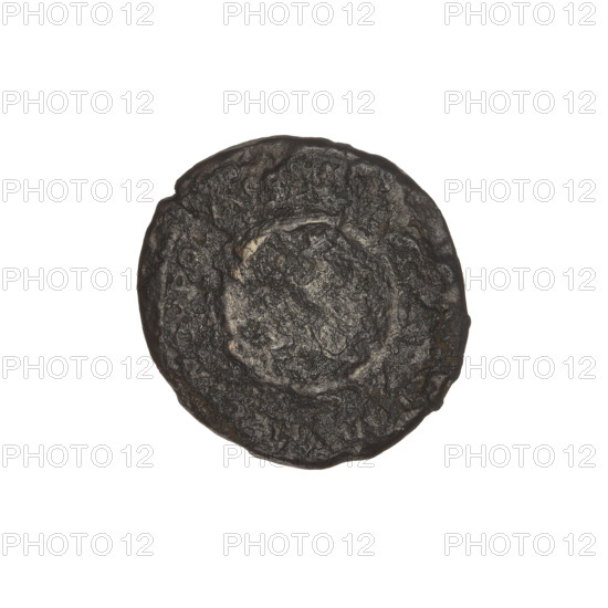 Semis, Trajan (53–117; Roman emperor 98–117). Obverse: head of Trajan in radiant crown facing right; rim inscription: IMP CAES NER TRAIANO OPTIMO AVG GERM. Reverse: letters SC surrounded by an oak wreath; rim inscription: DAC PARTHICO PM TR POT XX COS VI PP. 114–117 CE. Oak wreaths; radiant crowns; heads. Coin; weight 3.38 g; Cyprus; Roman Empire (27 BCE–476 CE).