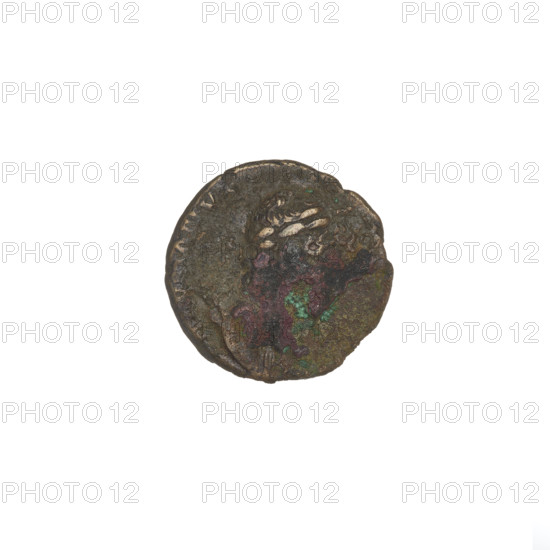 Quarter of Hadrian (76–138; Roman emperor 117–138). Obverse: bust of Hadrian right wearing a laurel wreath; rim inscription obliterated. Reverse: three banners placed directly opposite, with an eagle atop the central banner; rim inscription: COS; in the field: SC. Coin, Roman Empire (27 BC–476), Rome. Weight: 2.65 g.