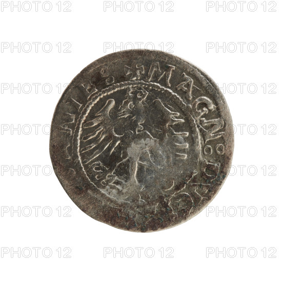 Lithuanian half-grosz, Sigismund I the Old (king of Poland; 1506–1548). Silver coin (half-grosz), dated 1522. Obverse: Pursuer (Pogonia) turned left; in rim between pearl borders an inscription: TA:SIGISMVNDI:5ZZ. Reverse: Polish crowned eagle; in rim between pearl borders an inscription: + MAGN:DV, ANIE:, 1522. Jagiellon dynasty emblems; imagery combines Lithuanian Pursuer and Polish Eagle. Origin: Grand Duchy of Lithuania, Vilnius.