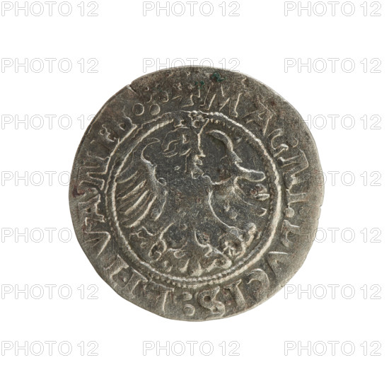 Lithuanian half-grosz, Sigismund I the Old (king of Poland; 1506–1548). Silver coin (1522). Obverse: Pursuer (Lithuanian emblem) turned left; rim between pearl borders with inscription '+ SIGISMVNDI'. Reverse: Polish crowned eagle; rim between pearl borders with inscription '+ MAGNI: CIS:L, VANI, .:., 1522'. Jagiellon dynasty; emblems: eagle, pursuer. Minted in Vilnius, Grand Duchy of Lithuania/Poland.