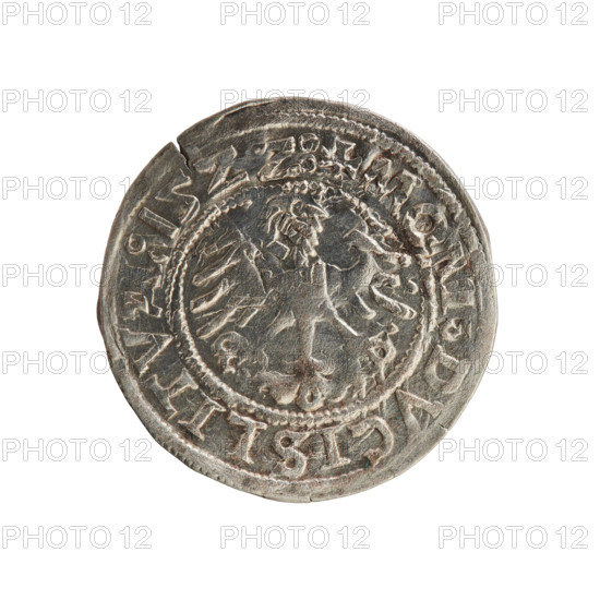 Lithuanian half-grosz, Sigismund I the Old (King of Poland; 1506–1548). Silver coin (half-grosz), 1522. Obverse: Pogon (Chase) coat of arms turned left; in the rim between pearly borders the inscription: DVCIS, ISMVNDI:15ZZ:. Reverse: Polish crowned eagle; in the rim between pearly borders the inscription: + MO, DVCISLITV, 15ZZ:. Jagiellon dynasty; emblems: Pogon and Eagle. Minted in Vilnius, Grand Duchy of Lithuania, Poland.