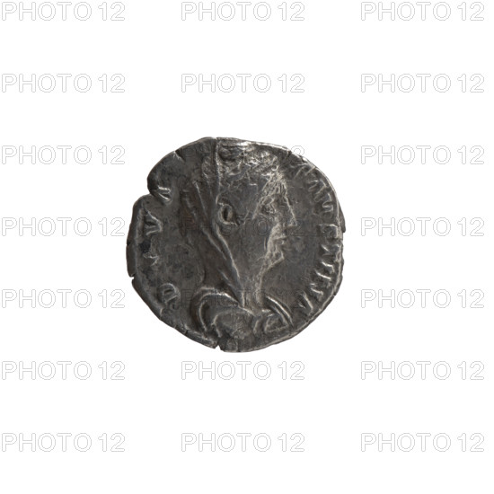 Denarius, posthumous issue for Faustina the Elder (98–141; Roman empress 138–141), Emperor Antoninus Pius (86–161; issuer, Roman emperor 138–161). Obverse: Bust of Faustina I in drapery and veil facing right, inscription DIVA AVSTINA around. Reverse: Providentia personified stands left, holds a globe in her outstretched right hand and supports it with her left blown veil; inscription AETER-R- (variant). After 141 CE, Roman Empire (27 BCE–476 CE), Rome. Coin; diameter 17.0–17.5 mm, weight 2.86 g, axis 180°.