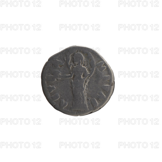Denarius, posthumous issue for Faustina the Elder (98–141; Roman empress 138–141) under Antoninus Pius (86–161; Roman emperor 138–161). Obverse: Bust of Faustina I draped, facing right, legend DIVA · FAVSTINA. Reverse: Providentia standing left, holding a globe in her outstretched right hand and a wind-blown veil, legend PROVIDENTIA (AETER NITAS). After 141 CE, Roman Empire (Rome). Silver coin; diameter 18.0 mm; weight 2.96 g; axis 165°.