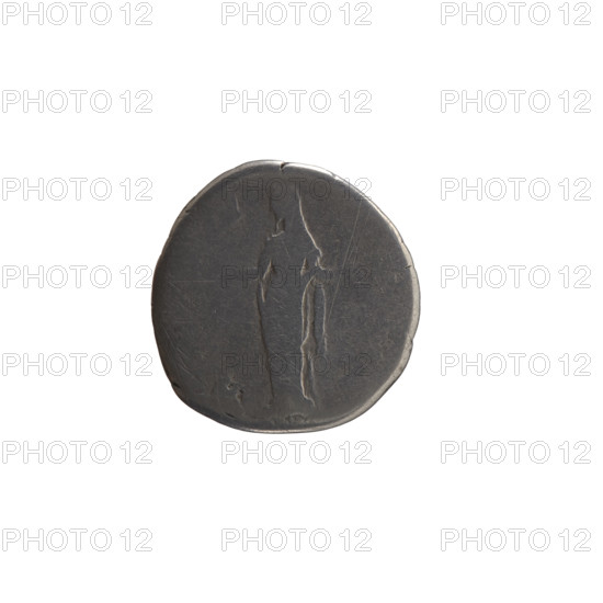 Denarius, Faustina the Elder (98–141; Roman empress 138–141) (posthumous issue). Obverse: Bust of Faustina I in drapery facing right, legend DIVA • FAV. Reverse: Vesta standing left, holding a ladle (simpulum) in her right hand and a statuette of Athena (palladium) in her left, legend A • V -. Issuer: Antoninus Pius (86–161; Roman emperor 138–161). After 141, Roman Empire (27 BC–476), Rome. Coin. Diameter 17.5–18.0 mm, weight 3.12 g, axis 180°.