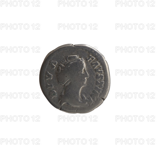 Denarius, posthumous issue of Faustina the Elder (98–141; Roman empress 138–141), issuer Antoninus Pius (86–161; Roman emperor 138–161). Obverse: Bust of Faustina I in drapery facing right, inscription D IVA - FAVSTINA around. Reverse: Vesta standing left, holding a statuette of Athena (palladium) in her outstretched right hand and a scepter in her left, inscription V ES - A all around. Iconography: Roman deities, scepters, Vesta, palladium; Faustina the Elder — iconography. After 141 CE, Roman Empire (27 BC–476), Rome. Coin: diameter 17.5–18.0 mm, weight 2.95 g, axis 180°.