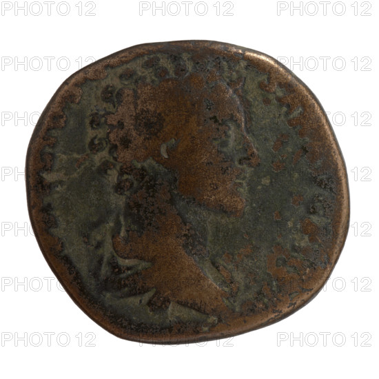 Sestertius, Marcus Aurelius (121–180; Roman emperor 161–180), issued under Antoninus Pius (86–161; Roman emperor 138–161), ca. 154–155. Obverse: bust of young Marcus Aurelius, bare-headed, wearing a paludamentum, right, inscription RELIVS - SAR A (around). Reverse: Minerva standing left, holding an owl in her outstretched right hand and a spear in her left, a shield at her feet, inscription T VIIII - (around), in SC. Roman deities; iconography includes Minerva, owls, shields, spears. Roman Empire; Rome. Coin: bronze sestertius; diameter 28.5–31.0 mm, weight 21.90 g, axis 345°.