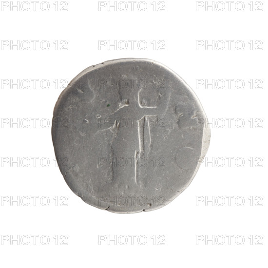 Denarius depicting bust of Faustina II in drapery facing right, legend FAVSTINA AVGVSTA; reverse: Juno in a veil standing left, holding a patera in her right hand and a long scepter in her left, a peacock at her feet on the left; inscription fragments V N O circumferential. Issuer: Marcus Aurelius. Subjects: Faustina the Younger (ca. 130–176; Roman empress 161–176), Juno, peacocks, scepters, paterae; iconography notes: bust of Faustina II, Roman deities. Date: ca. 161–176. Place: Rome, Roman Empire. Object type: coin (denarius). Measurements: diameter 17.5–18.0 mm, weight 2.79 g, axis 0°.