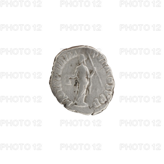 Denarius; issuer: Commodus (161–192, Roman emperor 177–192). Obverse: head of Commodus in a laurel wreath facing right, inscription P FEL AVG BRIT. Reverse: Libertas stands frontally, head turned left, holding a pileus (liberation cap) in her right hand and a vindicta (staff) in her left, inscriptions PM TR P XIII IM P VII, COS V PP. Date: 187–188. Roman Empire; Rome. Coin. Diameter 16.0–18.0 mm; weight 2.42 g; axis 15°.