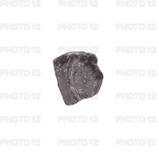 Drohiczyn seal; guild seals; customs seals; customs chamber seals; town seals; official seals; seals with a cross; seals with a letter. Fragment of a double-sided Drohiczyn seal. On one side, a cross with one arm ending in a triangle (an ank cross). On the other side, the letter C. 11th–13th century, Drohiczyn, Poland.