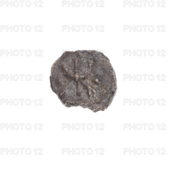 A fragment of a double-sided Drohiczyn seal. On one side, a bident with a crossed-out right arm. On the other side, the Cyrillic letter Z with a dot. 11th–13th century, Drohiczyn, Poland.