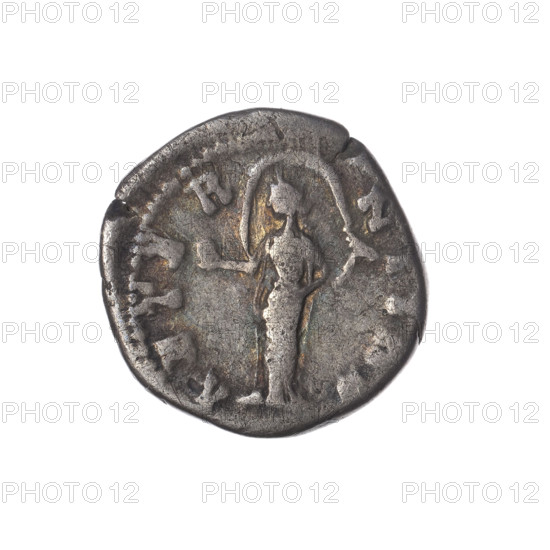 Denarius, posthumous issue for Faustina the Elder (98–141; Roman empress 138–141) under Antoninus Pius (86–161; Roman emperor 138–161), issuer Antoninus Pius. Obverse: Bust of Faustina I in drapery facing right, inscription DIVA F. Reverse: Providentia standing left, holding a globe in her outstretched right hand and a windblown veil, inscription PROVIDENTAS (AETER NITAS). After 141 CE, Roman Empire (27 BCE–476 CE), Rome. Coin; diameter 18.0 mm, weight 2.52 g, axis 180°.