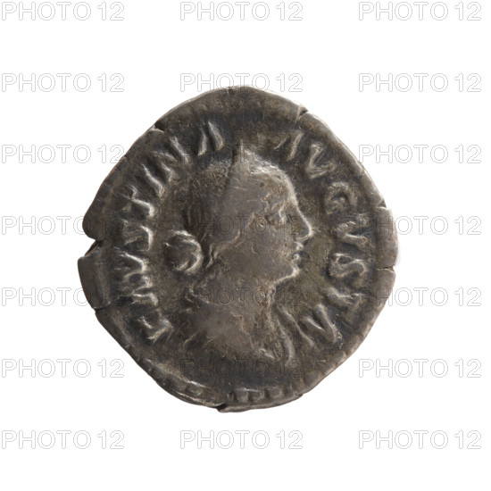 Denarius, Faustina the Younger (ca. 130–176; Roman empress 161–176), Marcus Aurelius (121–180; Roman emperor 161–180) (issuer). Obverse: Draped bust of Faustina II facing right, inscription FAVSTINA · AVGVSTA. Reverse: Draped throne (pulvinar) on which two children—twins Commodus and Antoninus—are seated, inscription SAECVLI FELICIT. Iconography: thrones; children; Faustina the Younger; Commodus. Date: 161–176. Roman Empire (27 BC–476), Rome. Coin (denarius). Diameter 17.5–18.0 mm, weight 3.28 g, axis 180°.