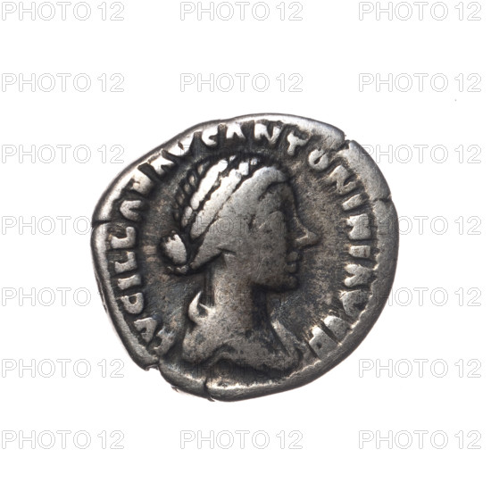 Denarius, Lucilla (149–183), issuer: Lucius Verus (130–169). Obverse: Bust of Lucilla in drapery facing right, inscription LVCILLAE AVG ANTONINI AVG F. Reverse: Vesta in a veil stands left, holding a ladle (simpulum) above a burning altar in her outstretched right hand and a statuette of Athena (palladium) in her left, inscription VES·TA around. Date: 164–169. Roman Empire, Rome. Coin; diameter ~17.0–18.5 mm, weight 3.30 g, axis 0°.