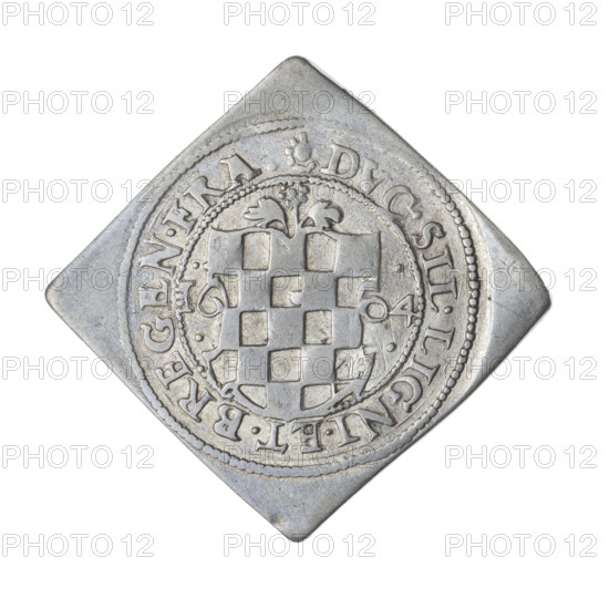 3 kreuzer coin, 1604. Obverse: eagle under a ducal mitre dividing the rim; on his chest within a circle the number 3; rim inscription beginning D:G.JOH.CHR.ET.GEORG.RV.FRA. Reverse: bent Brzeg coat of arms surmounted by a flower, date I6-04 between points; rim inscription beginning DVC.SIL.LIGNI.ET.BREGEN.FRA. Depicts eagles and Piast family iconography including Silesian eagle; coats of arms under the ducal mitre; Duchy of Brzeg and Duchy of Legnica coats of arms. Makers/figures: Jerzy Rudolf (Duke of Legnica–Brzeg; 1595–1653), Jan Chrystian (Duke of Legnica–Brzeg/Brzeg; 1591–1639). Place: Silesia, Duchy of Brzeg–Legnica–Wolów, Zloty Stok. Silver coin (clip), diameter approx. 22.4–22.6 mm, weight 3.68 g, axis 0°. Rarity: R7.