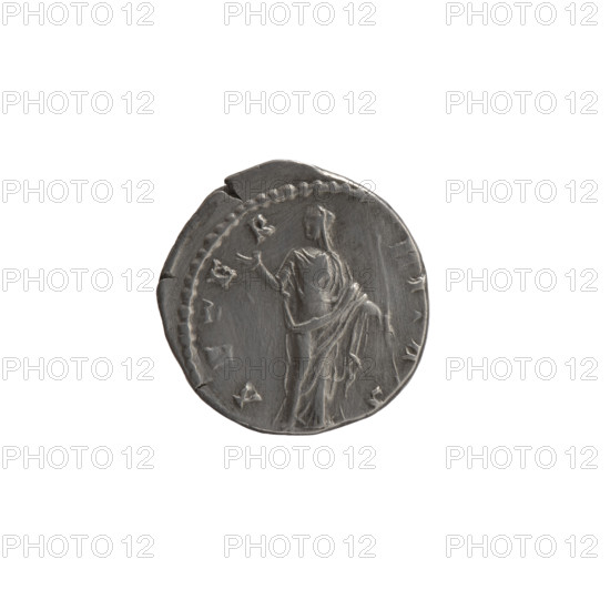 Denarius, Antoninus Pius (86–161; Roman emperor 138–161), issuer; Faustina the Elder (98–141; Roman empress 138–141), posthumous; obverse: bust of Faustina I in drapery facing right, inscription DIVA FAVS NA; reverse: Juno, veiled, standing frontally with head turned left, right hand raised and holding a long scepter in left; legends AERIAS (partially abbreviated). After 141 CE, Roman Empire (27 BCE–476 CE), Rome. Coin; silver; diameter ~17.5–18.0 mm; weight 3.10 g; axis 180°.