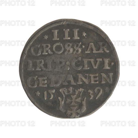 Gdansk trojak, Sigismund I the Old (King of Poland; 1506–1548). Obv.: Crowned male bust in profile turned to the right, inscription around the rim: .SIGIS.I.REX.POLO.DO.TO.PRV. Rev.: Inscription in five lines around the rim, date separated by a shield with the coat of arms of Gdansk: .III./GROSS.AR/TRIP:CIVI./GE, ANEN/.15 - 39., 1539. Poland, Gdansk. Coin. Jagiellon dynasty; city coat of arms (Gdansk). Royal male bust; iconography of Sigismund I the Old (1467–1548). Diameter 21.2–21.5 mm, weight 2.6 g.