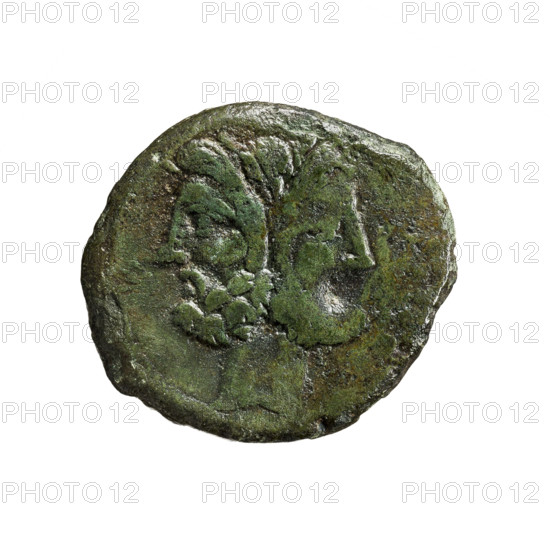 Titurius Sabinus, L. (fl. 89 BC; 75 BC), publisher. Obverse: head of Janus with laurel wreath. Reverse: ship's prow right; inscriptions '.TITVRI.LF' above, 'I' before, and 'SABINAB' in ligature below. 89 BC, Roman Republic (505–27 BC), Rome. Coin; diameter 28.5–28.7 mm, weight 14.06 g, axis 180°.