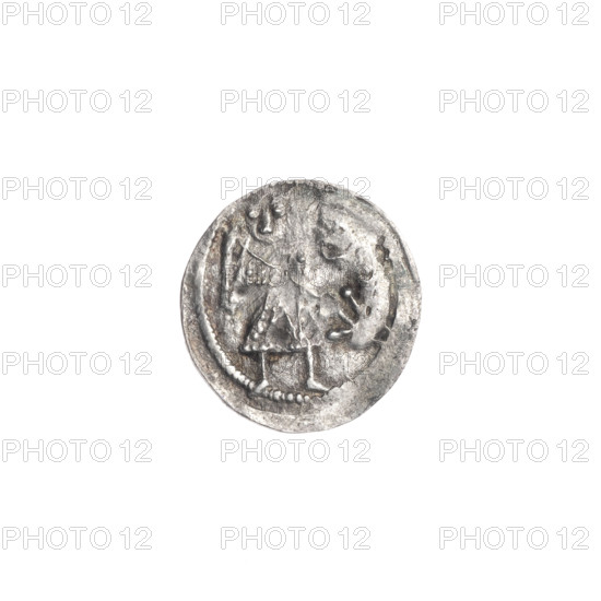 denarius, Boleslaw III Krzywousty (prince of Poland; 1086–1138), allegories, chainmail (iconographic), crosses, equal-armed cross (iconographic), spearhead (issue mark), mouth (iconographic), martyrs, Romanesque (style), knights, knight (iconographic), dragon (iconographic), Middle Ages, fight between good and evil (iconographic), fight against pagans (iconographic), dragons, spear (iconographic), spears, Adalbert (St.; ca. 956–997). Obv.: In the beaded border, a knight in chain mail thrusting a spearhead into the jaws of a dragon turned upside down. Rv.: In the triple beaded border, an isosceles cross topped with balls; between its arms, in two quarters one ball, in the next two one dot. ca. 1125–1138. Poland, Kraków. Coin. Diameter 12.9–13.2 mm. Weight 0.45 g.