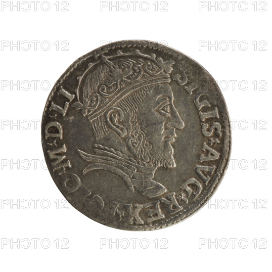 Lithuanian troika; Sigismund II Augustus (King of Poland; 1520–1572); coats of arms; Jagiellons (dynasty); Polish coins; royal male bust; Pogon (coat of arms; Lithuania); iconography. Obverse: Crowned male bust in armour turned right, separating the rim inscription SIGIS.AVG.REX.POLO.MDLI. Reverse: Value number III above the three-line inscription .GROSS.AR./.TRIPL.MAG./.DVCA.LITV., below the Lithuanian Chase dividing the date 15 - 46 (1546). Minted in Vilnius, Grand Duchy of Lithuania. Coin; diameter 21.2–21.6 mm; weight 2.6 g.