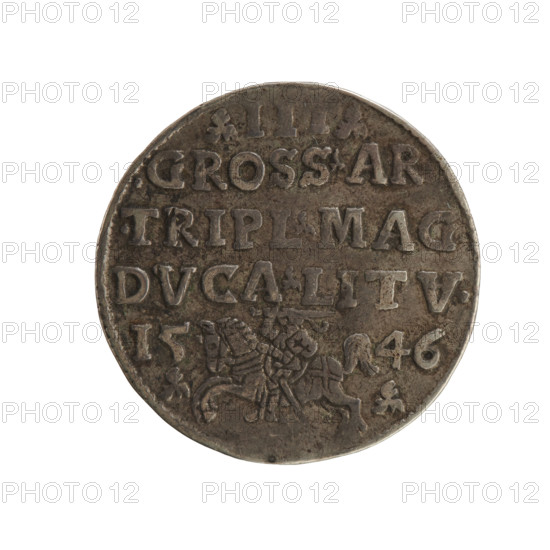 Lithuanian trojak, Sigismund II Augustus (King of Poland; 1544–1572), coats of arms, Jagiellonians (dynasty), royal bust, Polish coins, Pogon (coat of arms; Lithuania), Sigismund II Augustus (King of Poland; 1520–1572) — iconography, male busts. Obverse: Crowned male bust in armour turned right, separating the rim inscription at the top: SIGIS.AVG.REX.POLO.MDLI. Reverse: Value number III under which the inscription in three lines: .GROSS.AR./.TRIPL.MAG./.DVCA.LITV.; below the Lithuanian Pogon divides the year 15-46 (1546). Minted in Vilnius, Grand Duchy of Lithuania. Coin; diameter ~21.0–21.2 mm; weight 2.62 g.