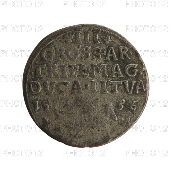 Lithuanian trojak forgery depicting Sigismund II Augustus (King of Poland; 1544–1572) after the original. Obverse: crowned male bust in armour turned right, separating the rim inscription at top: .SIGIS.AVG.REX.POLO.MDLI. Reverse: value number III with inscription in three lines: .GROSS.AR./.TRIPL.MAG./DVCA.LITVA; Lithuanian Chase divides the year 15 - 56. After 1556. Iconography: royal bust, Jagiellonian coats of arms, Pogon (coat of arms; Lithuania). Subject: Sigismund II Augustus (1520–1572) — male bust. Type: coin (forgery/counterfeit). Place: Poland, Grand Duchy of Lithuania. Diameter: 22.0–22.5 mm. Weight: 2.32 g.