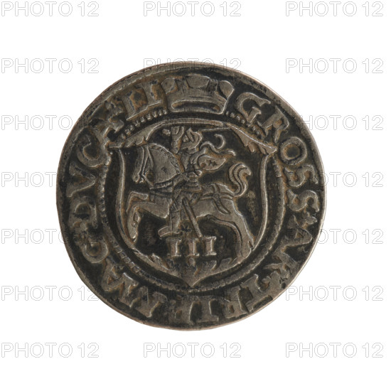 Lithuanian troika, Sigismund II Augustus (king of Poland; 1544–1572), Tarlo, Gabriel (ca. 1486–1565), coats of arms, Jagiellonians (dynasty), Polish coins, SA monogram, tied monograms, Pogon (coat of arms; Lithuania), monograms, royal monograms, heraldic shields, heraldic shields under a ducal mitre. Obverse: under the crown a tied monogram composed of the letters SA; on the sides the year: 15 - 6Z; on the rim an inscription divided by the Topór coat of arms: .SIGIS.AVG.REX - PO.MAG.DVX.L. Reverse: under the prince's mitre dividing the rim, a shield with the Lithuanian Pahonia and the value number III; in the rim the inscription: GROSS.AR.TRIP.MAG.DVCA.LI. Date: 1562. Place: Vilnius, Grand Duchy of Lithuania (Poland–Lithuania). Coin. Diameter 21.2–21.5 mm; weight 3.02 g.
